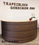Auftragsarbeit Trapezblech Gonschior OHG Holzbuchstaben mit Rostpatina