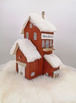 W10 Holzhaus mit abnehmbaren Dächern aus Kunstfell H 28cm B 14cm T 11cm